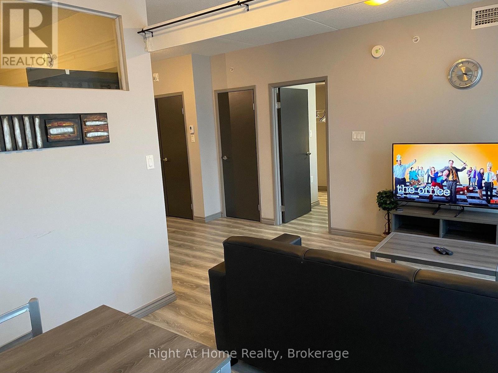 B311 - 275 Larch Street, Waterloo, Ontario  N2L 0J2 - Photo 36 - X13521502