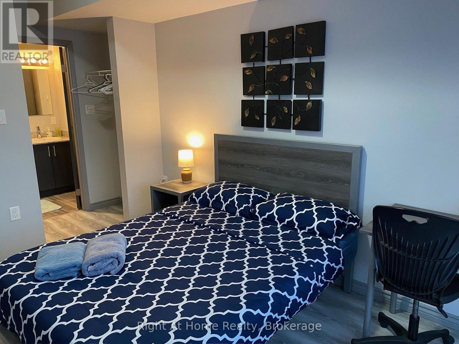 B311 - 275 Larch Street, Waterloo, Ontario  N2L 0J2 - Photo 41 - X13521502