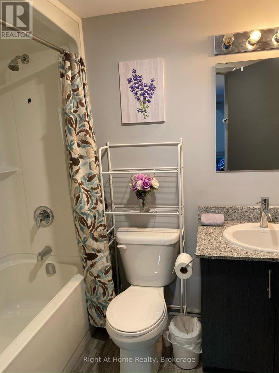 B311 - 275 Larch Street, Waterloo, Ontario  N2L 0J2 - Photo 44 - X13521502