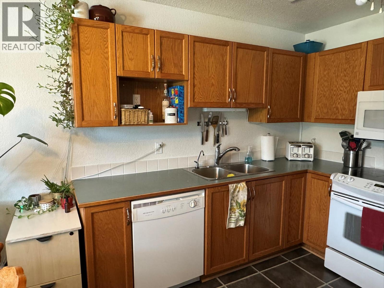 7369 Prospector Avenue Unit# 6, Radium Hot Springs, British Columbia  V0A 1M0 - Photo 25 - 10384203