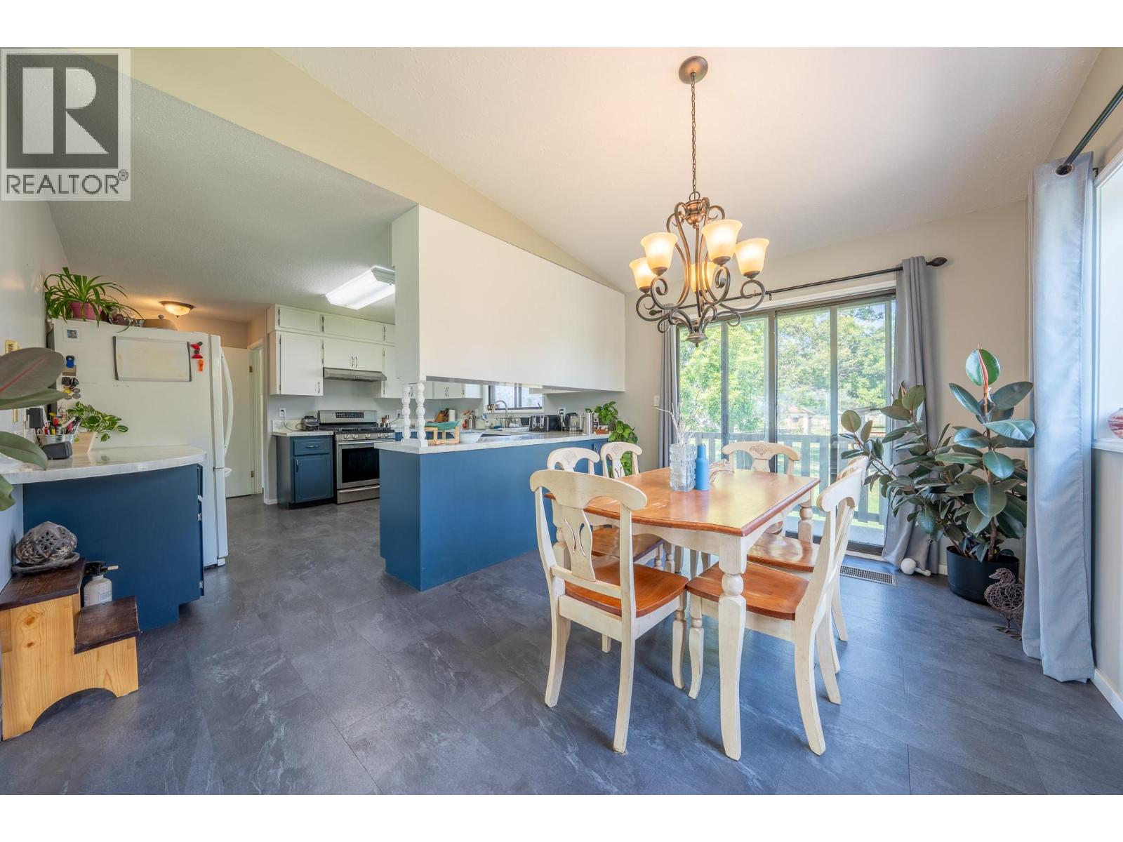 6055 Darcy Road, Grand Forks, British Columbia  V0H 1H4 - Photo 22 - 10395851