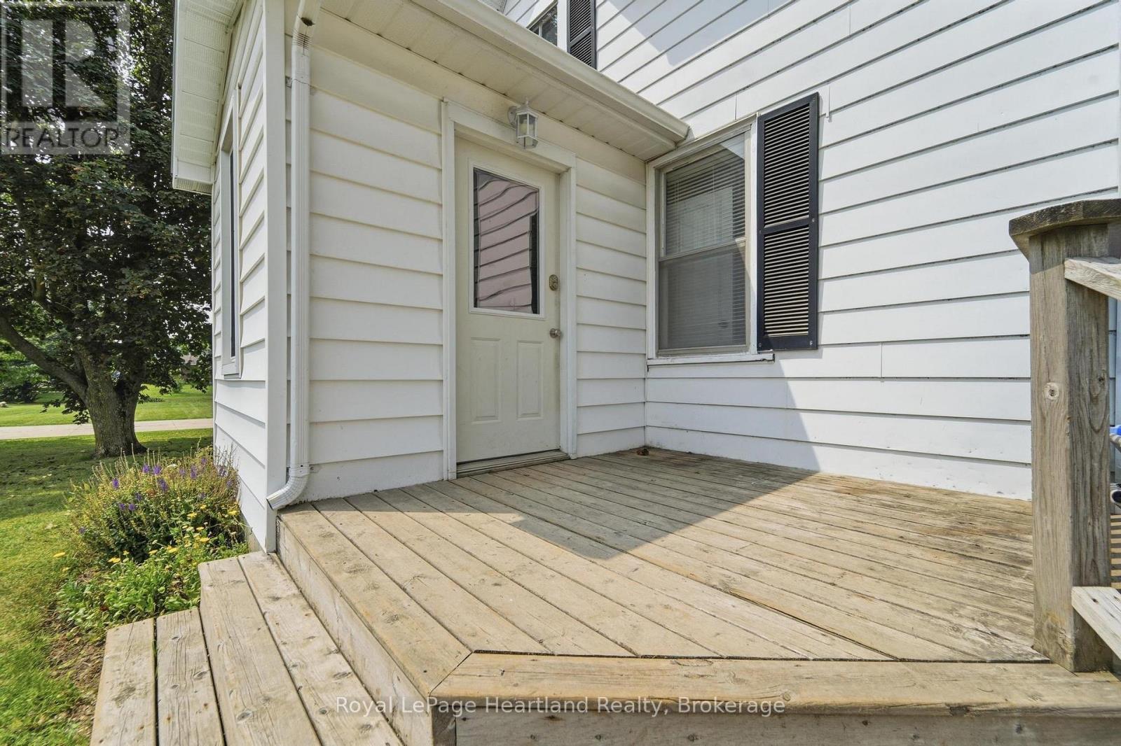 82155 London Road, Central Huron, Ontario  N0M 2H0 - Photo 5 - X13664502