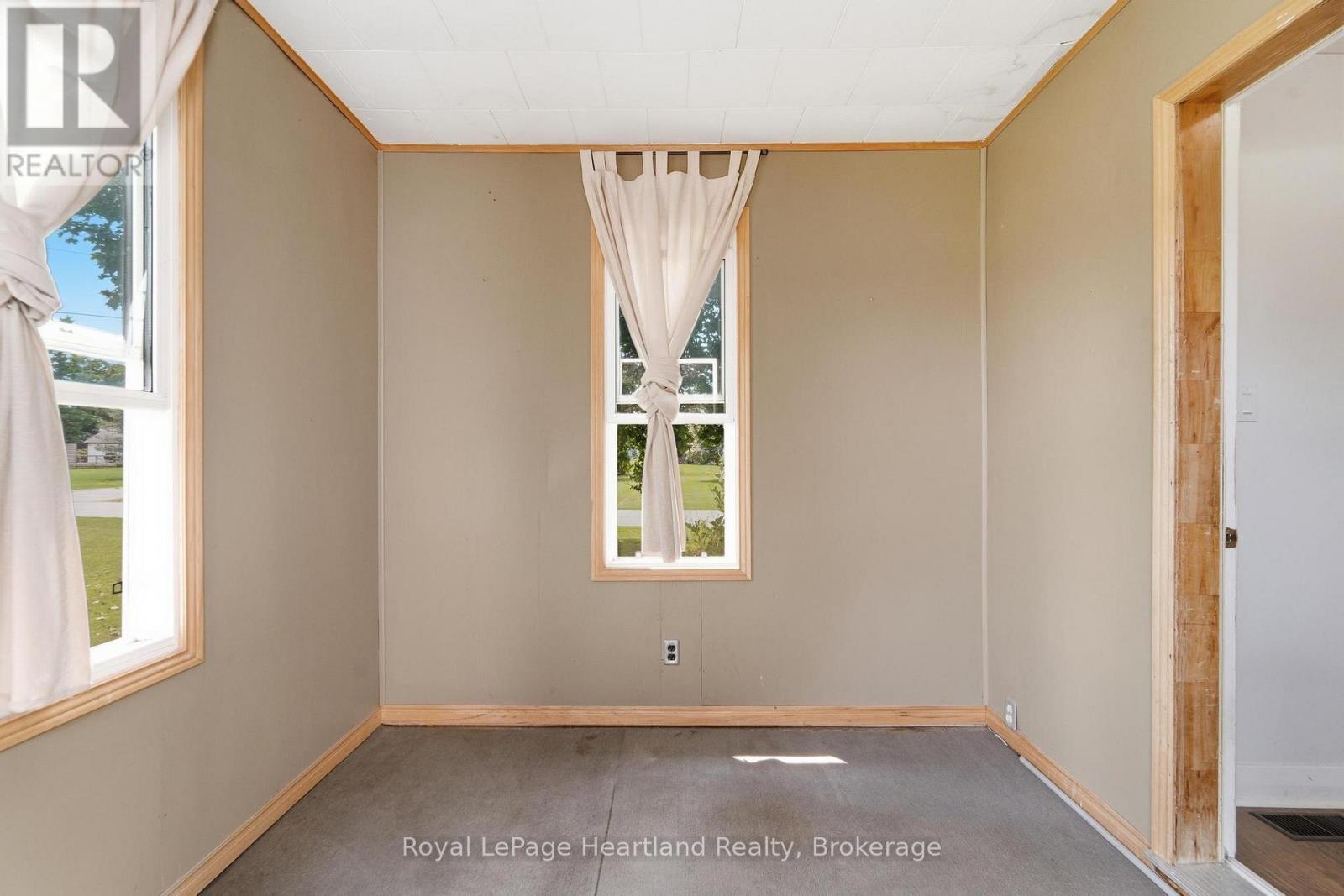 82155 London Road, Central Huron, Ontario  N0M 2H0 - Photo 6 - X13664502