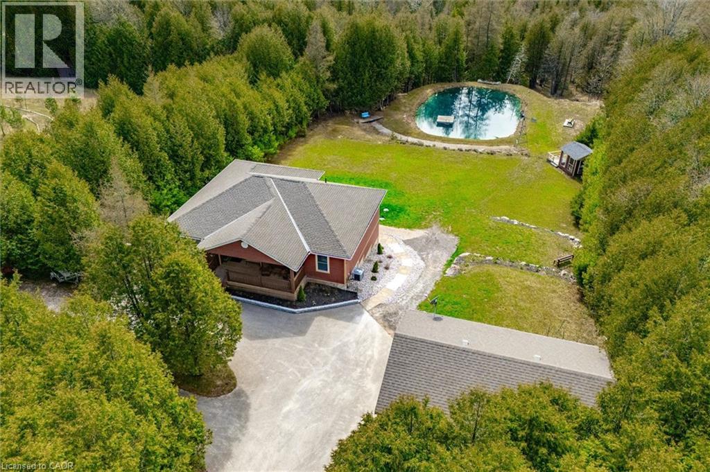 495190 TRAVERSTON Road, Markdale, Ontario