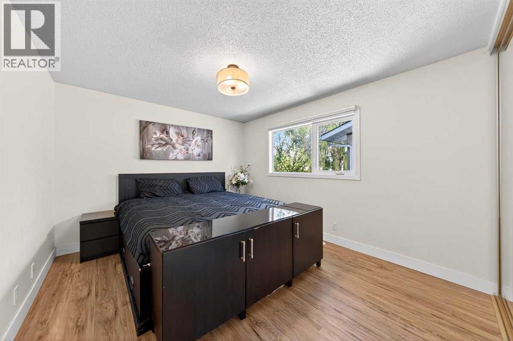 227 Martell Road NE, Calgary, Alberta  T2A 2X2 - Photo 19 - A2312097