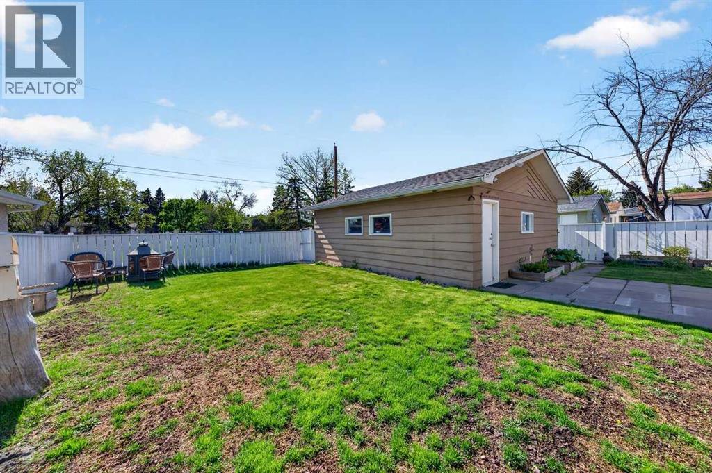 227 Martell Road NE, Calgary, Alberta  T2A 2X2 - Photo 42 - A2312097