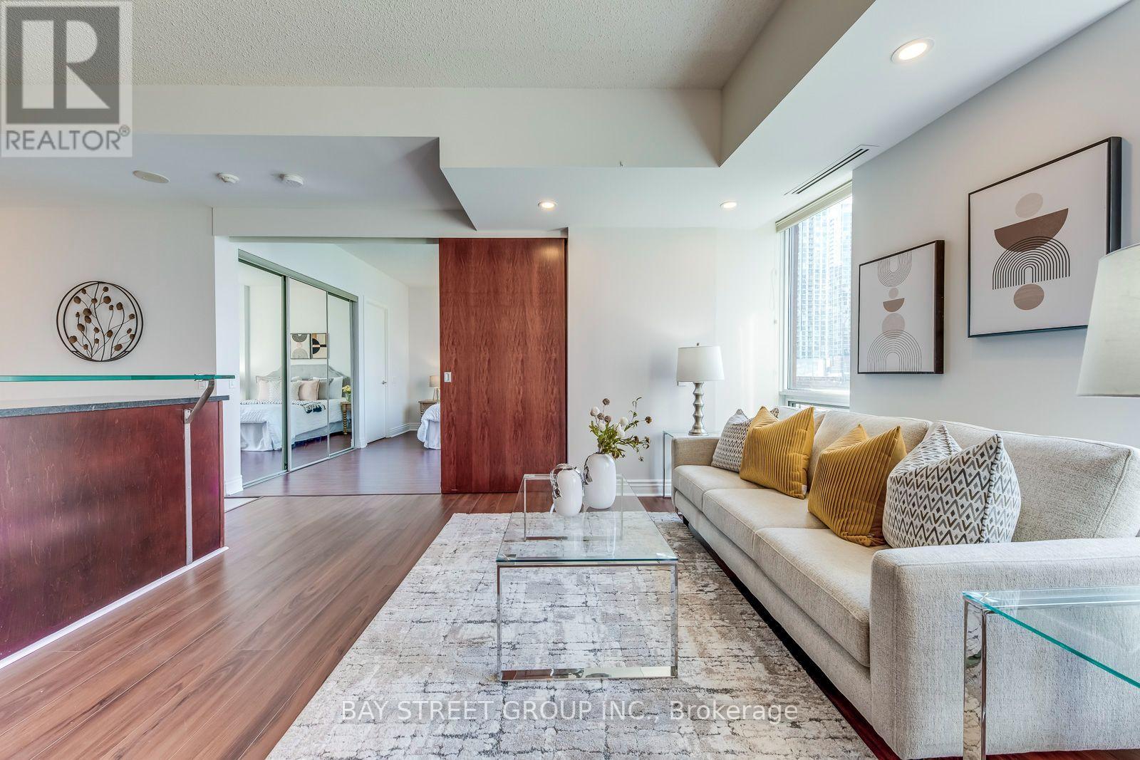 512e - 500 Queens Quay W, Toronto, Ontario  M5V 3K8 - Photo 11 - C13664466