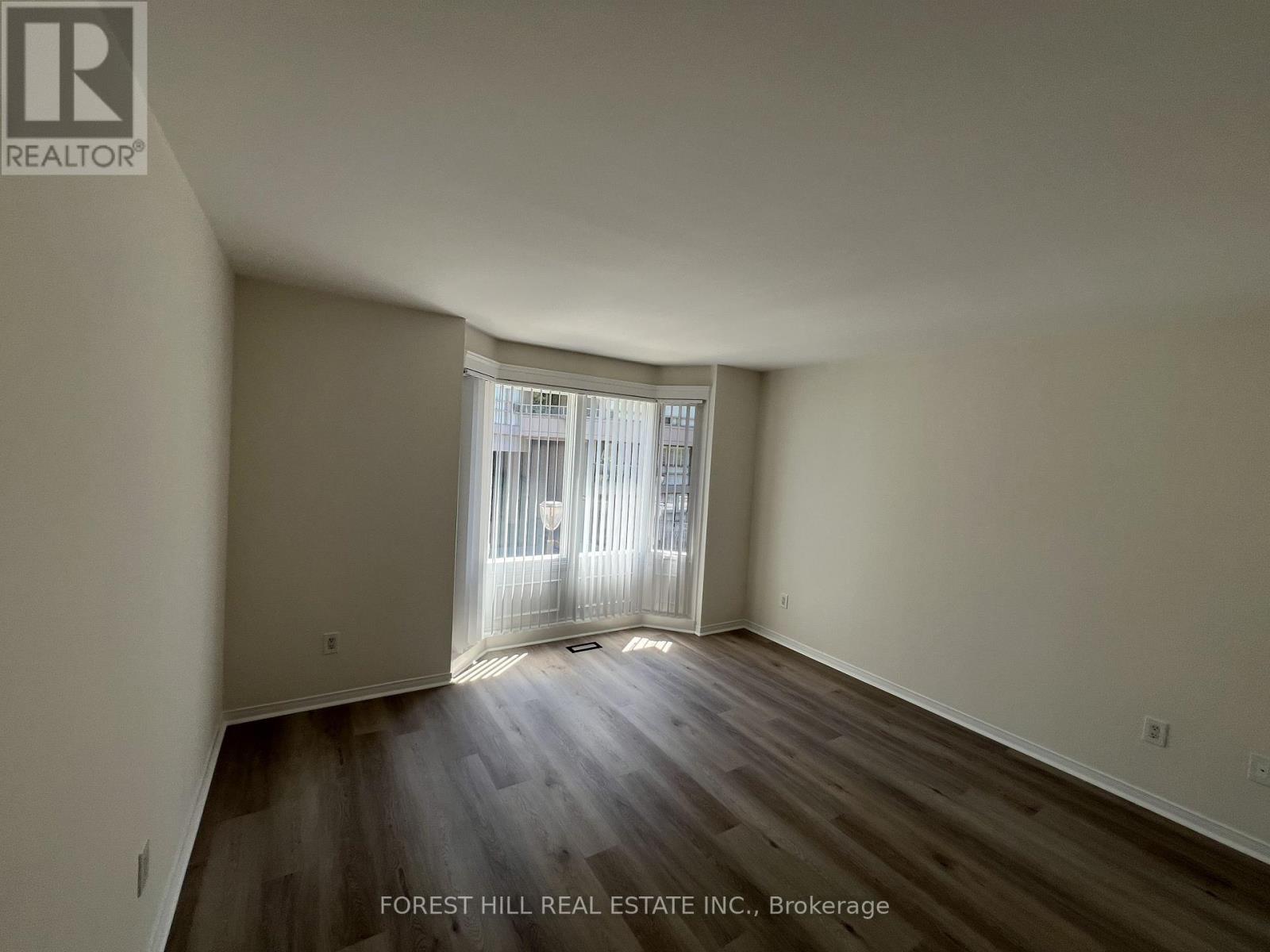 21 Lower Village Gate, Toronto, Ontario M5P 3L7 - Photo 16 - C13664514