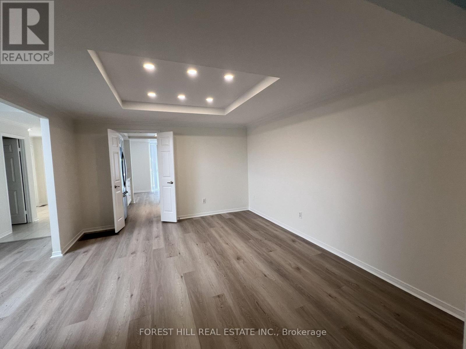 21 Lower Village Gate, Toronto, Ontario M5P 3L7 - Photo 7 - C13664514