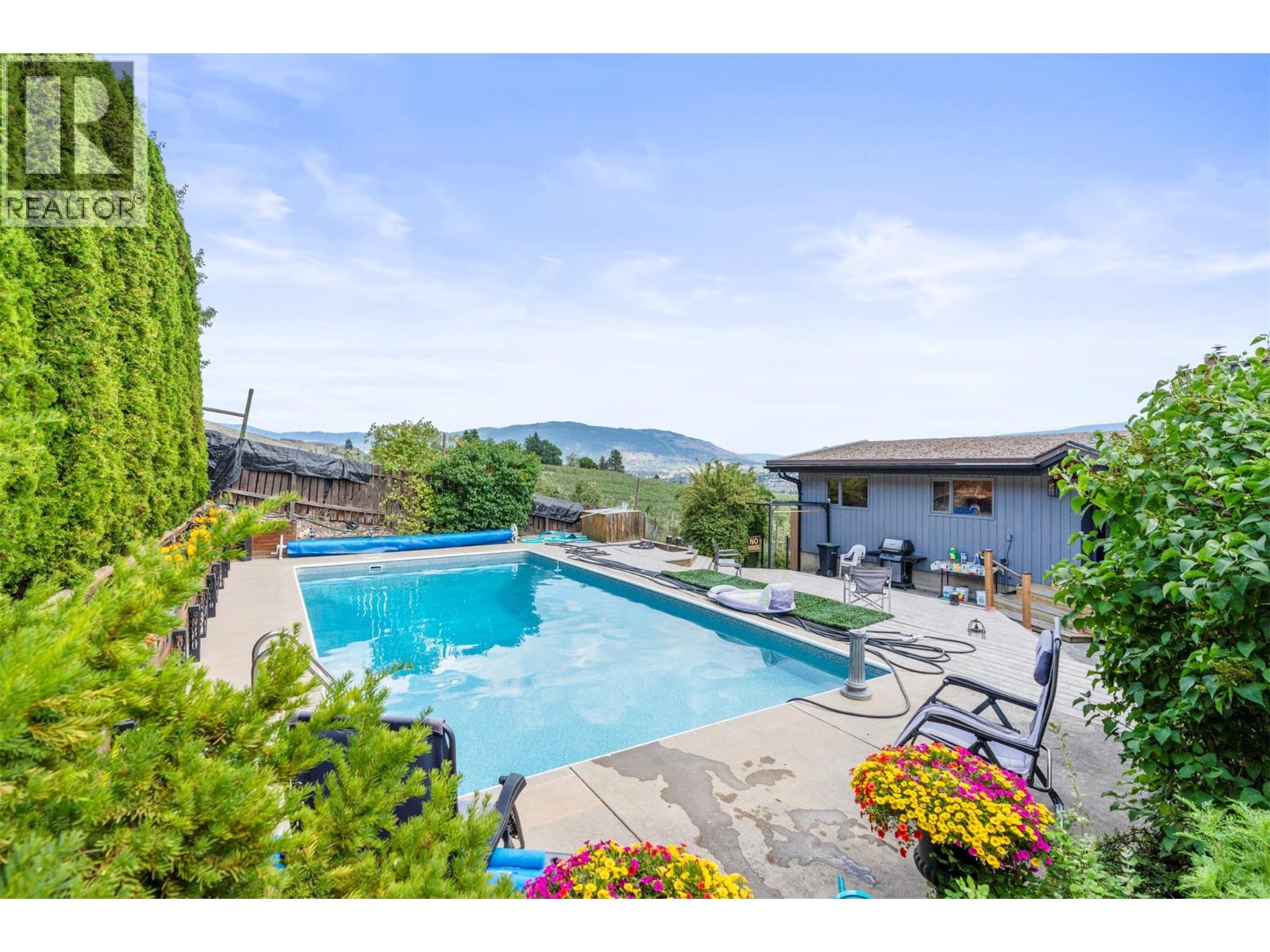 6451 Southwind Road, Vernon, British Columbia  V1H 1B7 - Photo 7 - 10392527