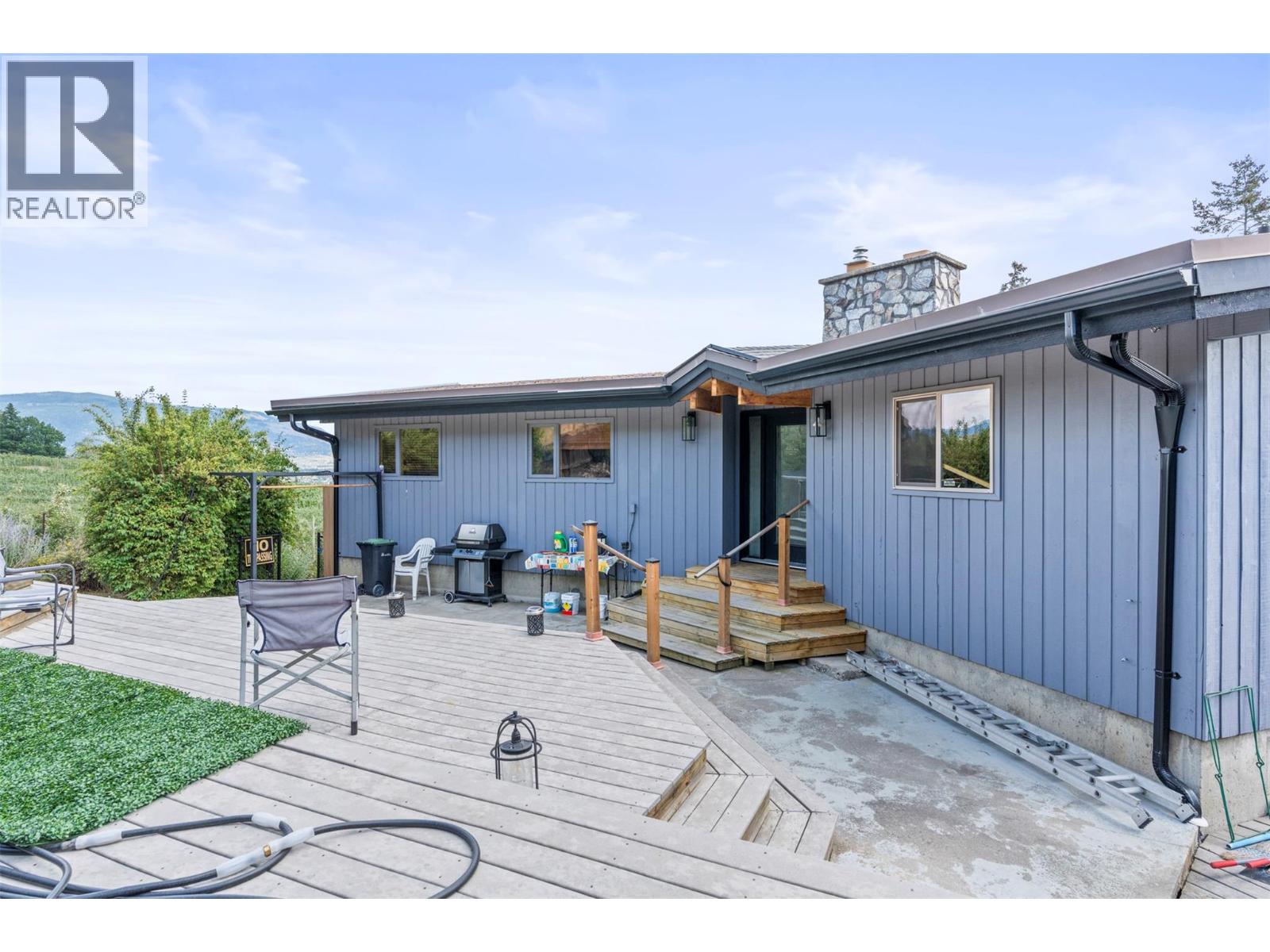 6451 Southwind Road, Vernon, British Columbia  V1H 1B7 - Photo 6 - 10392527