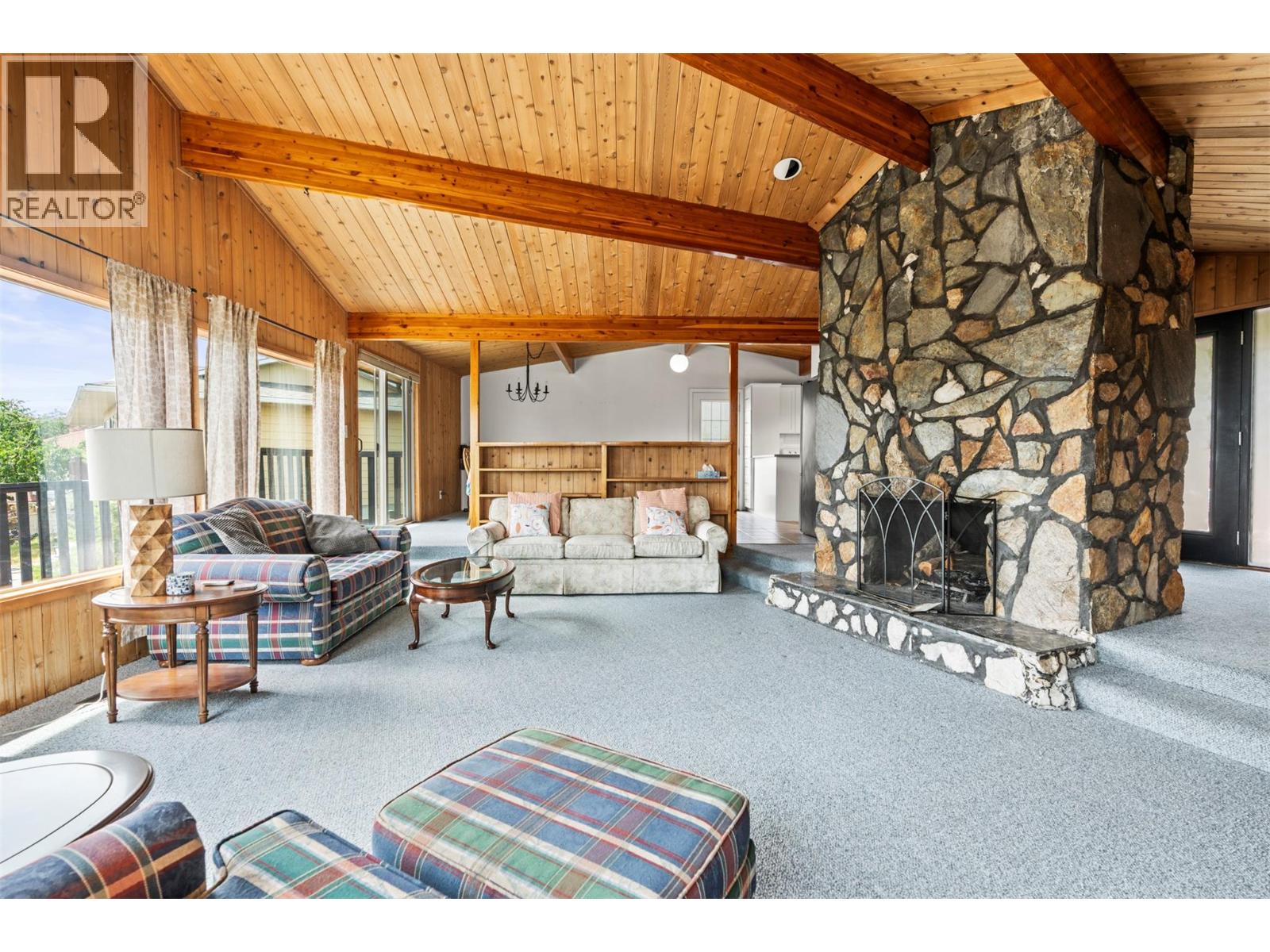 6451 Southwind Road, Vernon, British Columbia  V1H 1B7 - Photo 13 - 10392527