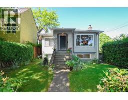 3305 W 6TH AVENUE, Vancouver, British Columbia