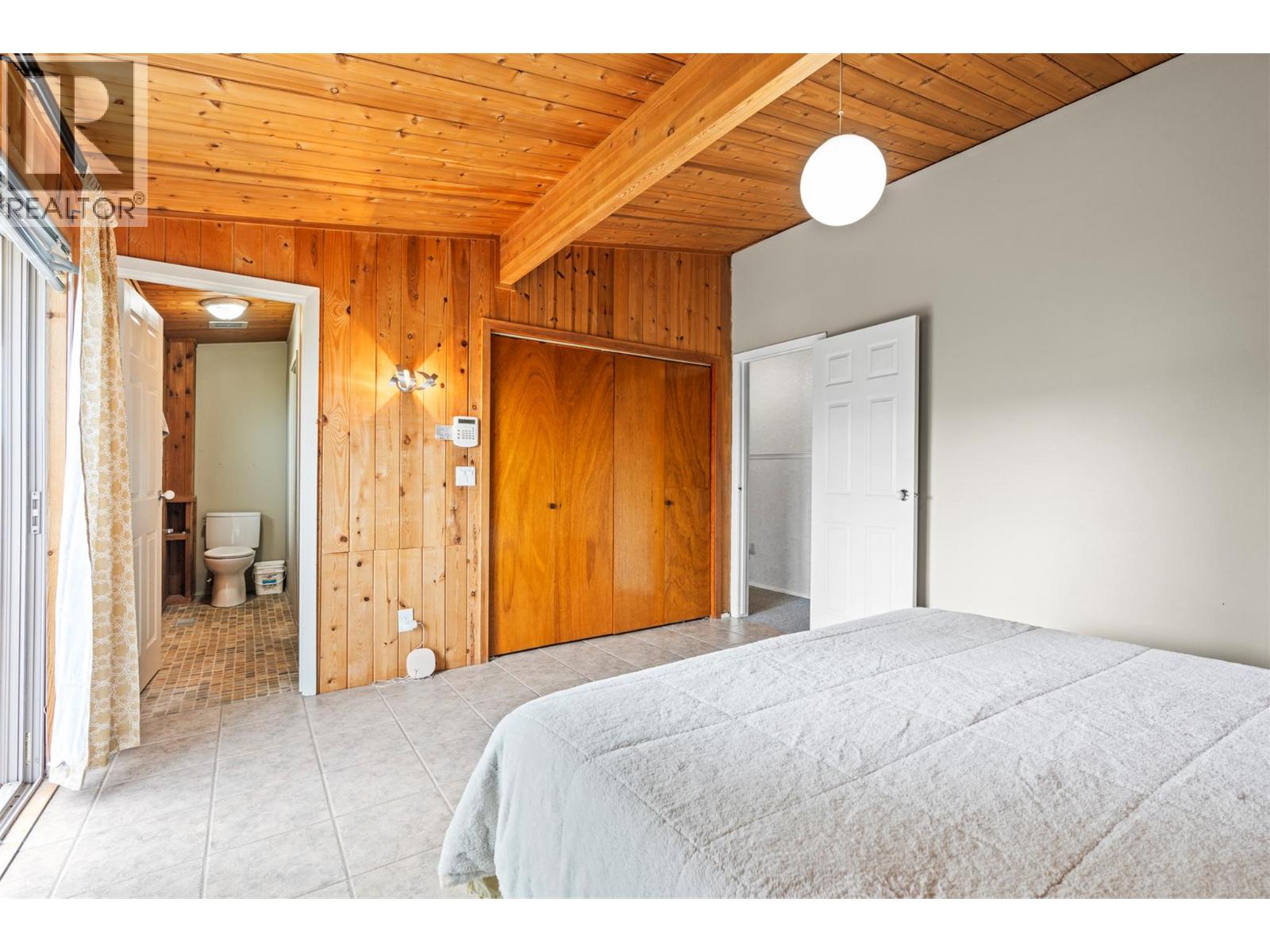 6451 Southwind Road, Vernon, British Columbia  V1H 1B7 - Photo 28 - 10392527