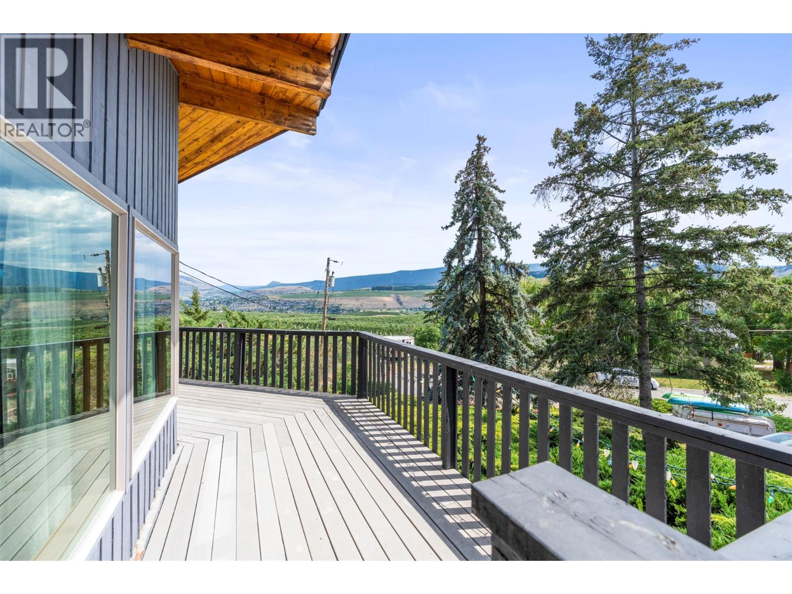 6451 Southwind Road, Vernon, British Columbia  V1H 1B7 - Photo 19 - 10392527