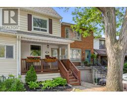 213 OAKCREST AVENUE, Toronto, Ontario