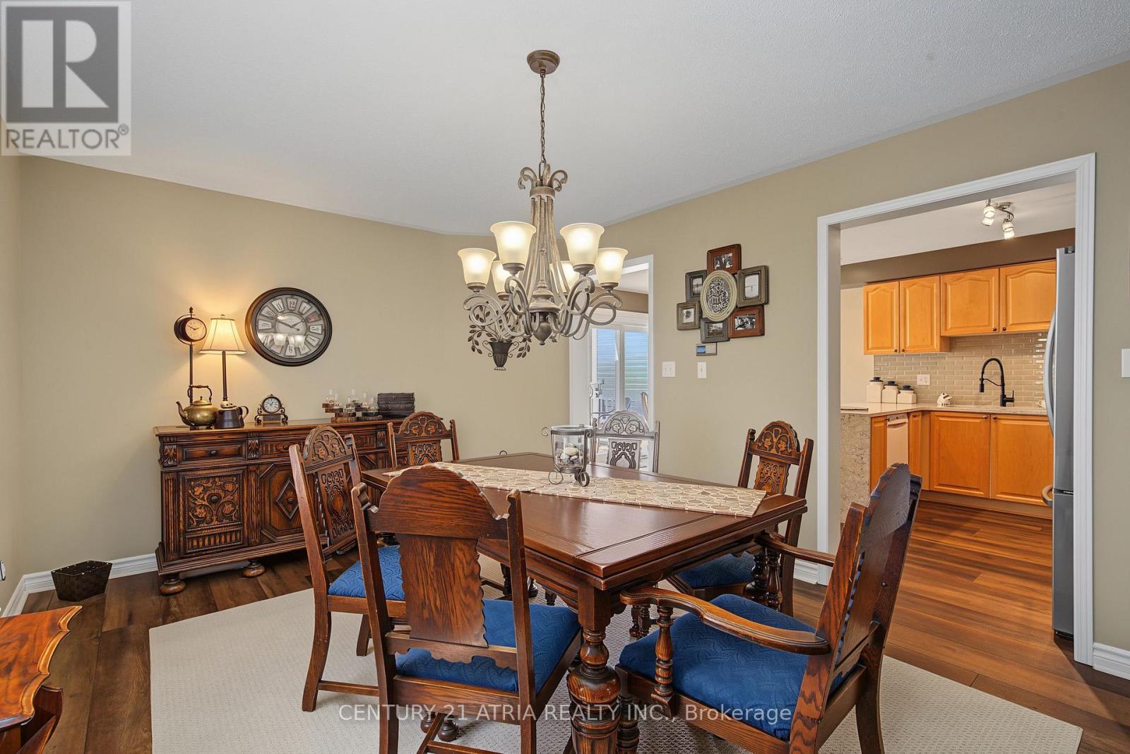 75 Tunney Place Nw, Whitby, Ontario  L1M 2G5 - Photo 8 - E13664566