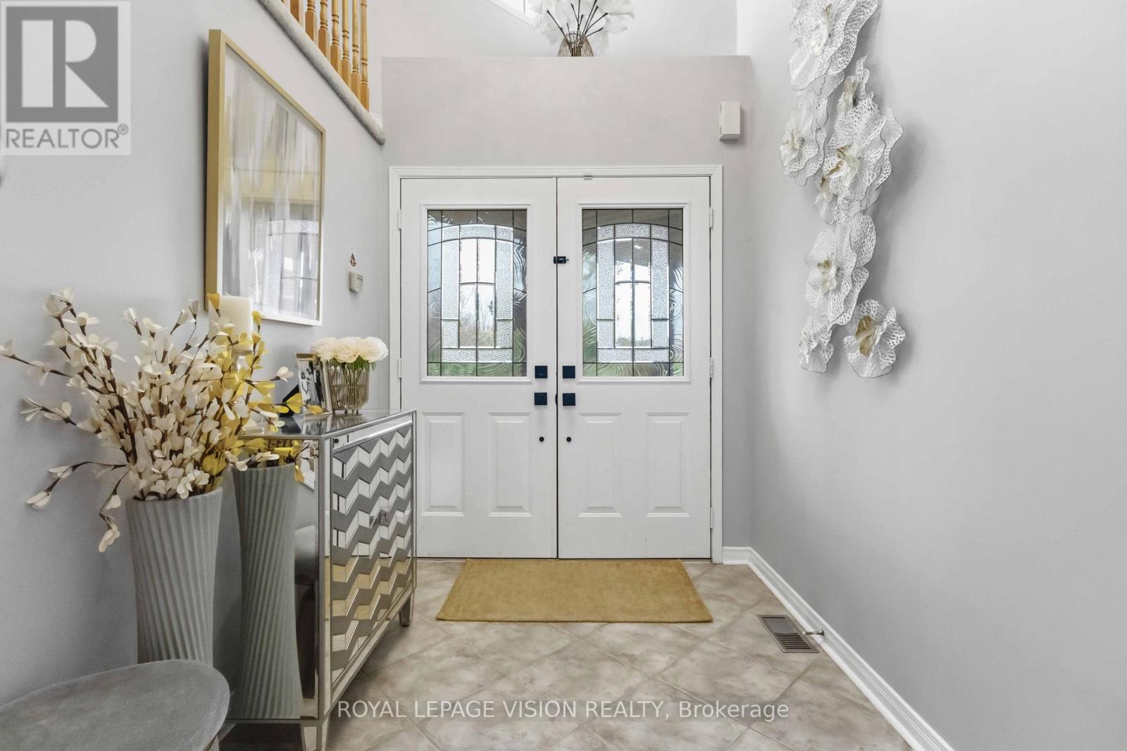 55 Medland Avenue E, Whitby, Ontario L1P 1S7 - Photo 10 - E13664578