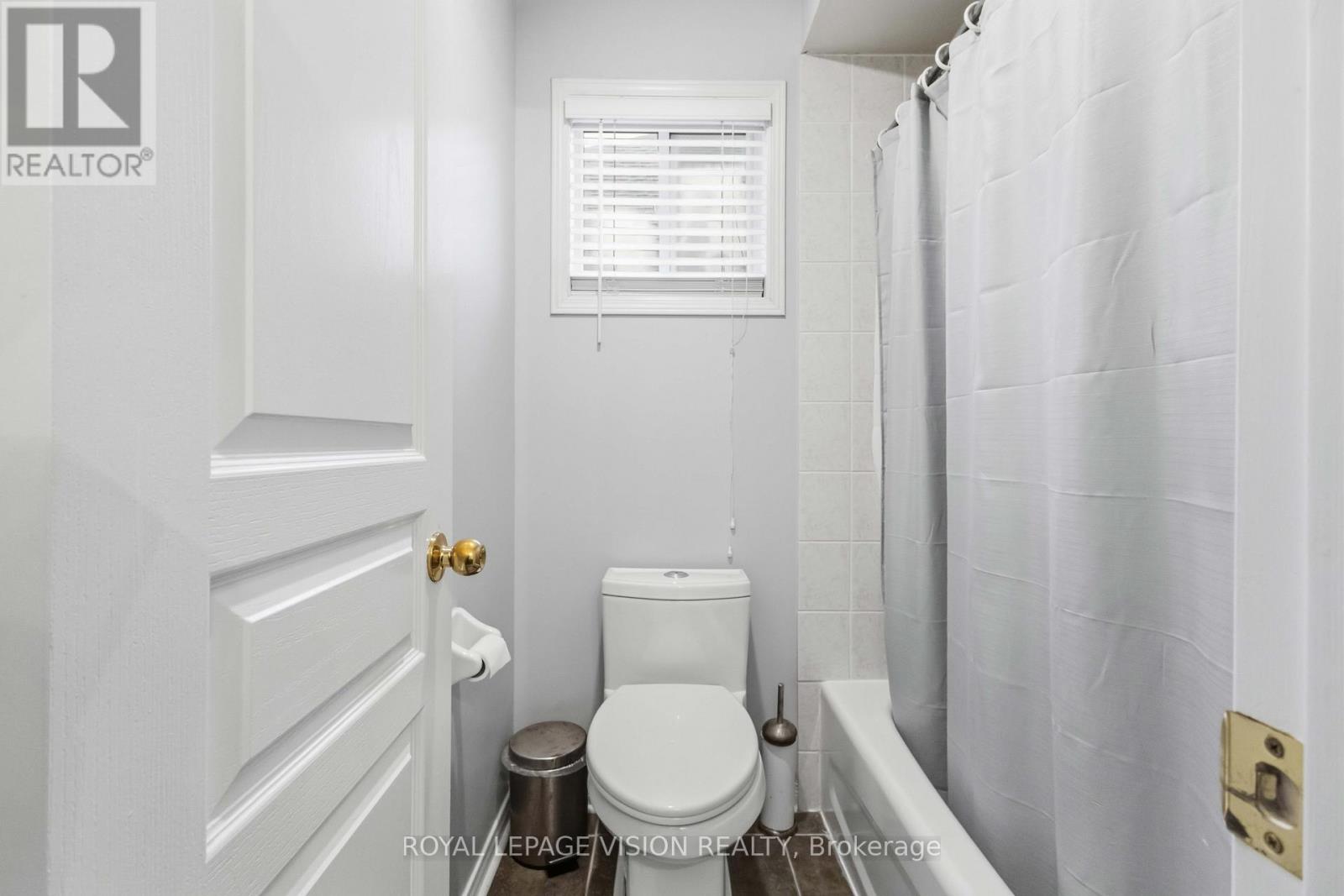 55 Medland Avenue E, Whitby, Ontario L1P 1S7 - Photo 27 - E13664578