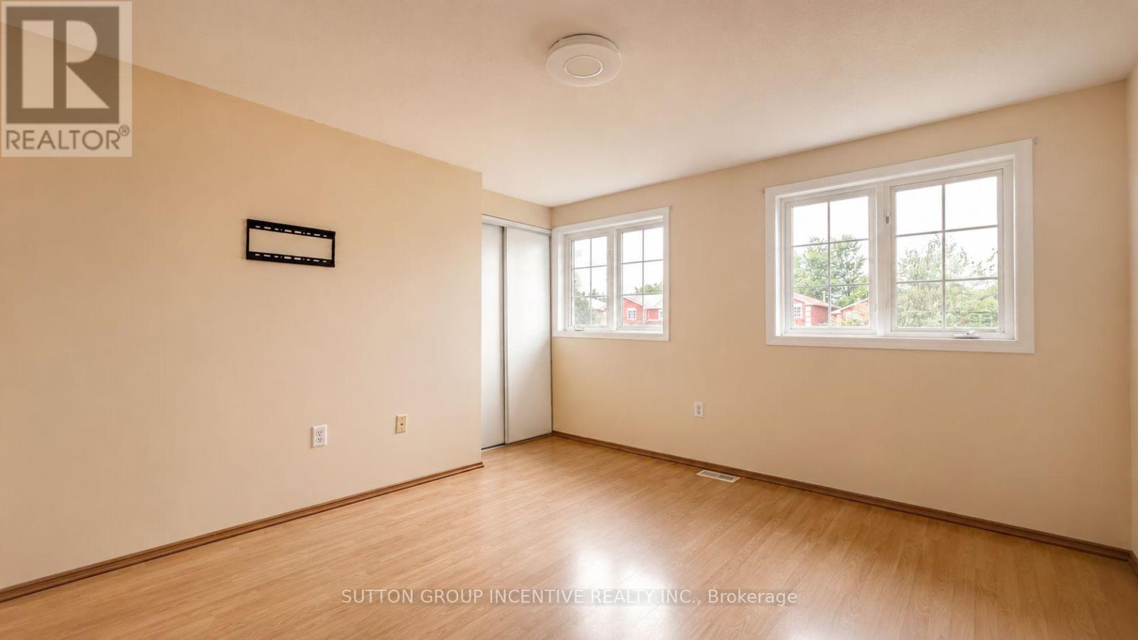 25 Lions Gate Boulevard, Barrie, Ontario  L4M 7E3 - Photo 10 - S13664570