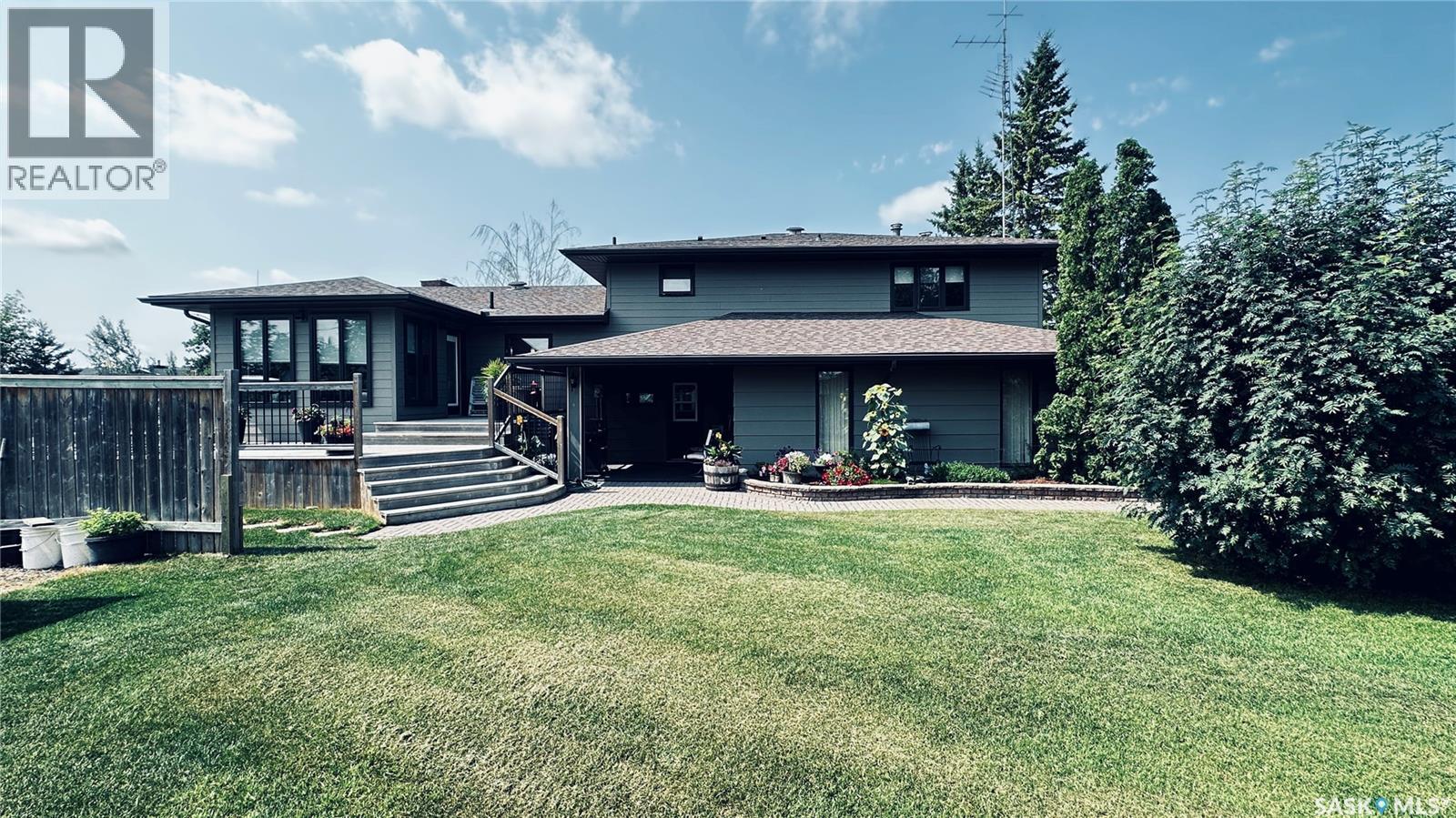 816 1st Avenue, Zenon Park, Saskatchewan  S0E 1W0 - Photo 7 - SK045206