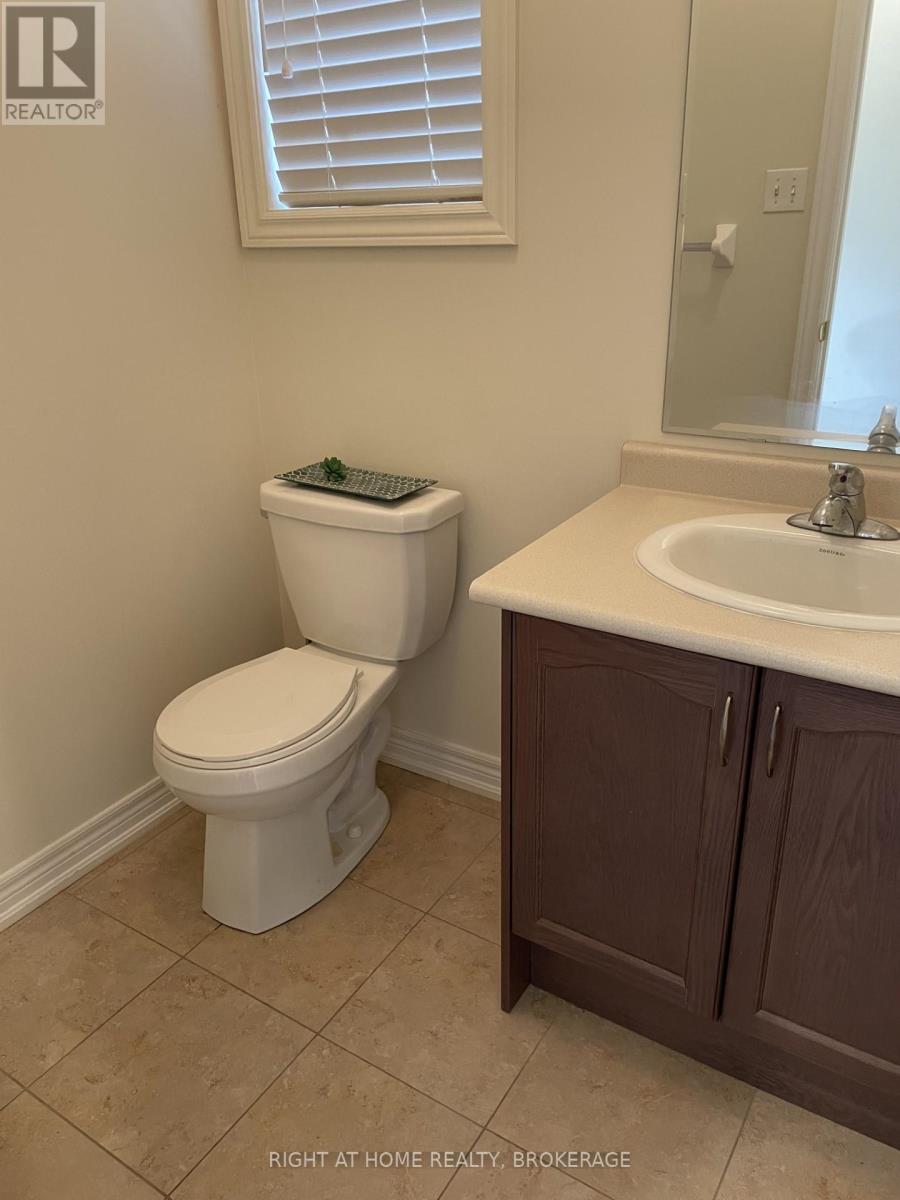 3211 Edwyna Drive, Mississauga, Ontario L5M 0V3 - Photo 9 - W13664462