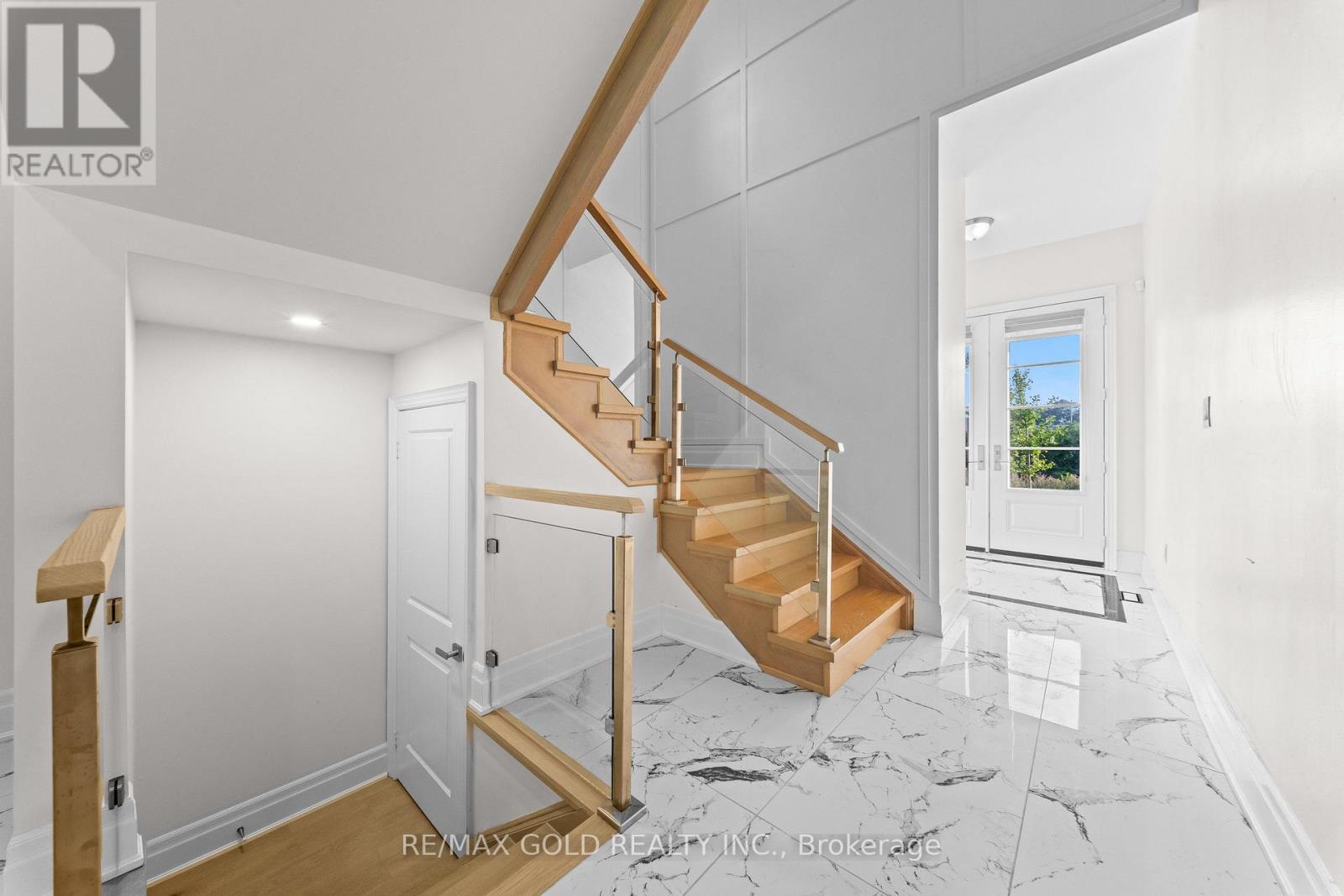 1199 Queens Plate Road E, Oakville, Ontario L6M 5M4 - Photo 10 - W13664474
