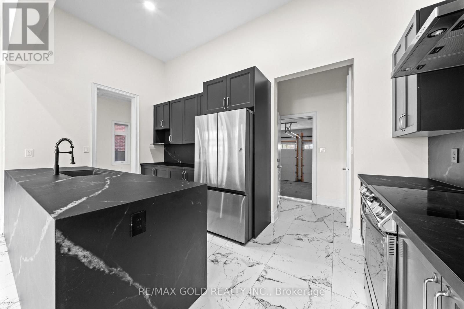 1199 Queens Plate Road E, Oakville, Ontario L6M 5M4 - Photo 20 - W13664474
