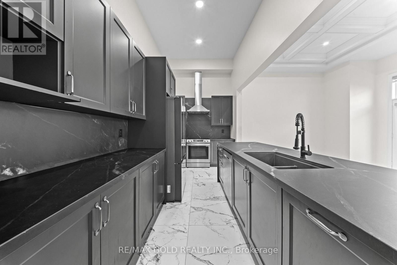 1199 Queens Plate Road E, Oakville, Ontario L6M 5M4 - Photo 22 - W13664474