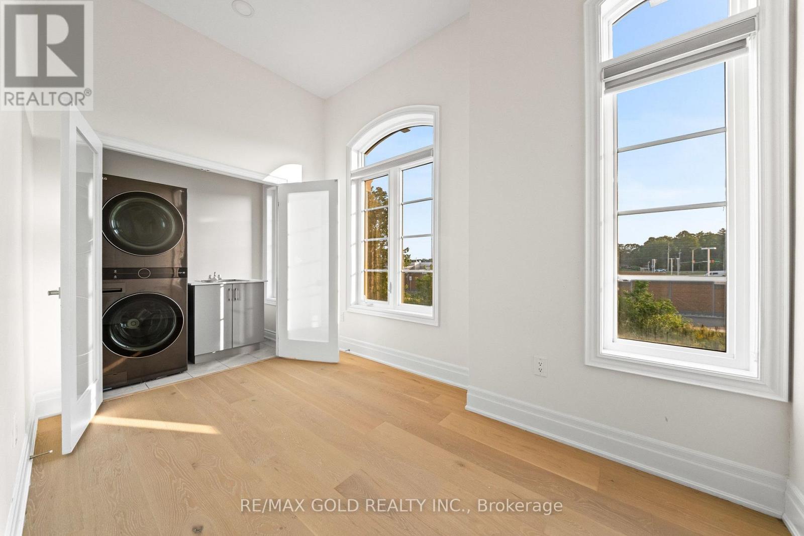 1199 Queens Plate Road E, Oakville, Ontario L6M 5M4 - Photo 42 - W13664474