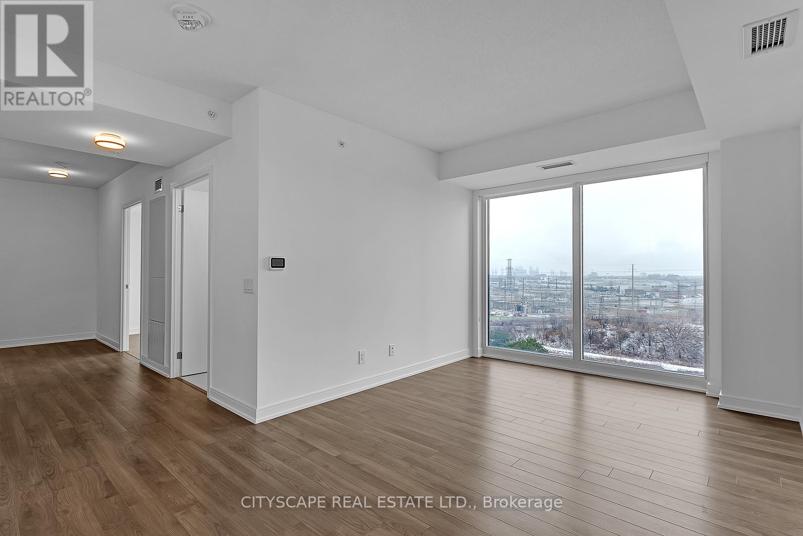 910 - 30 Samuel Wood Way, Toronto, Ontario M9B 1B1 - Photo 8 - W13664496