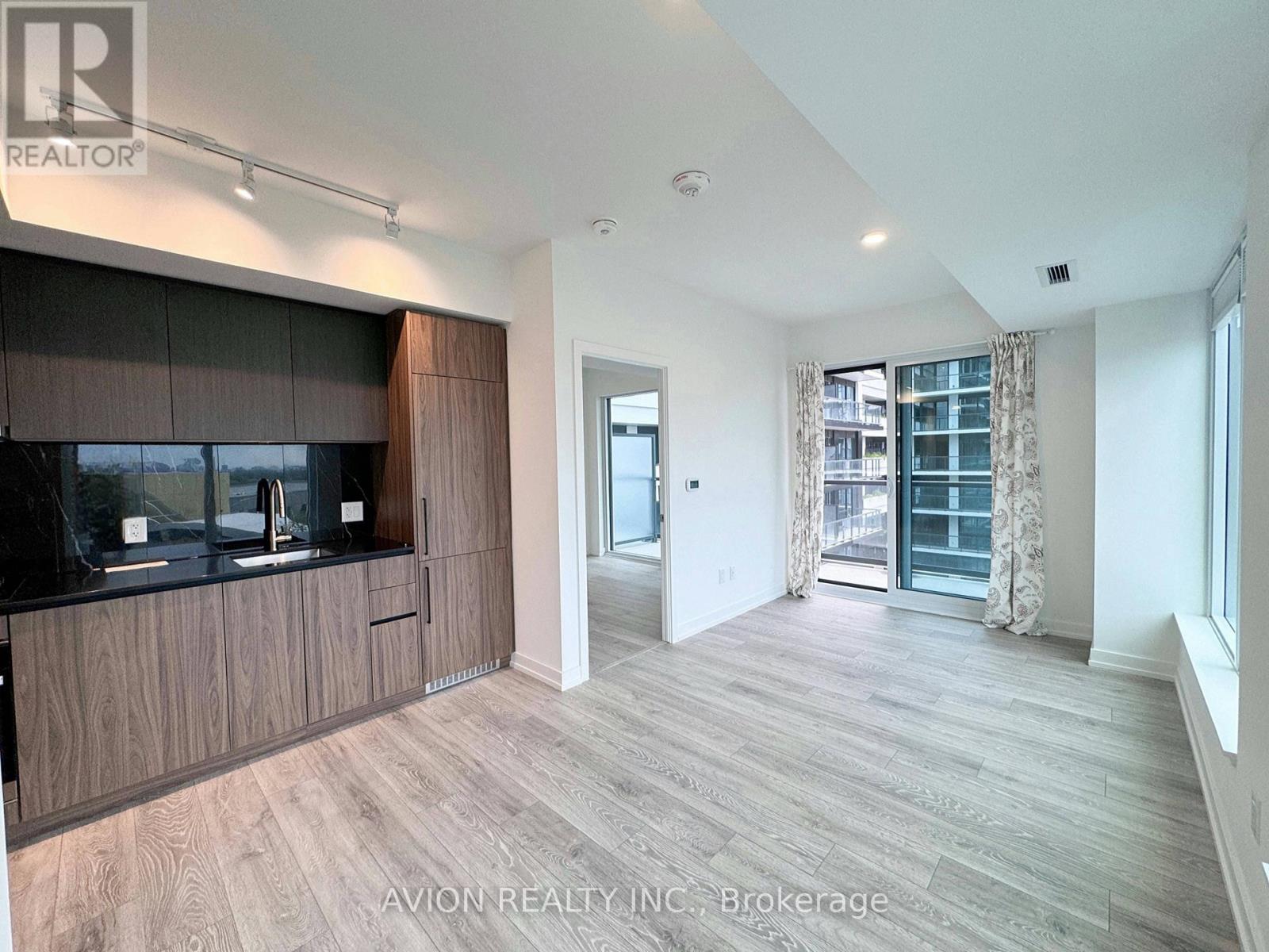 907 - 1100 Sheppard Avenue W, Toronto, Ontario  M3J 0H1 - Photo 5 - W13664576