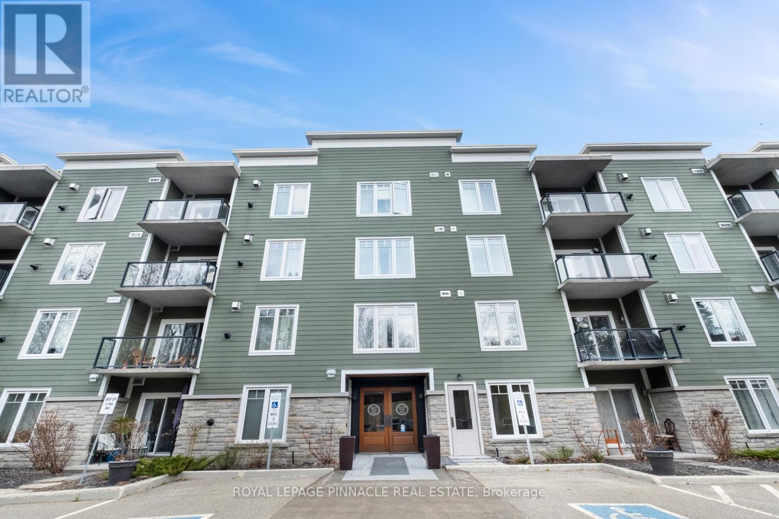 404 - 391 JAMES STREET W, Gravenhurst, Ontario