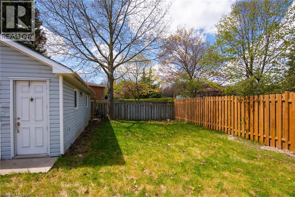 87 Christopher Drive, Waterloo, Ontario  N2J 4J6 - Photo 29 - 40827906