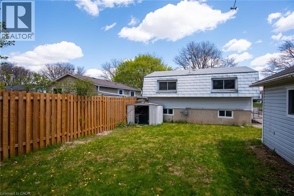 87 Christopher Drive, Waterloo, Ontario  N2J 4J6 - Photo 33 - 40827906