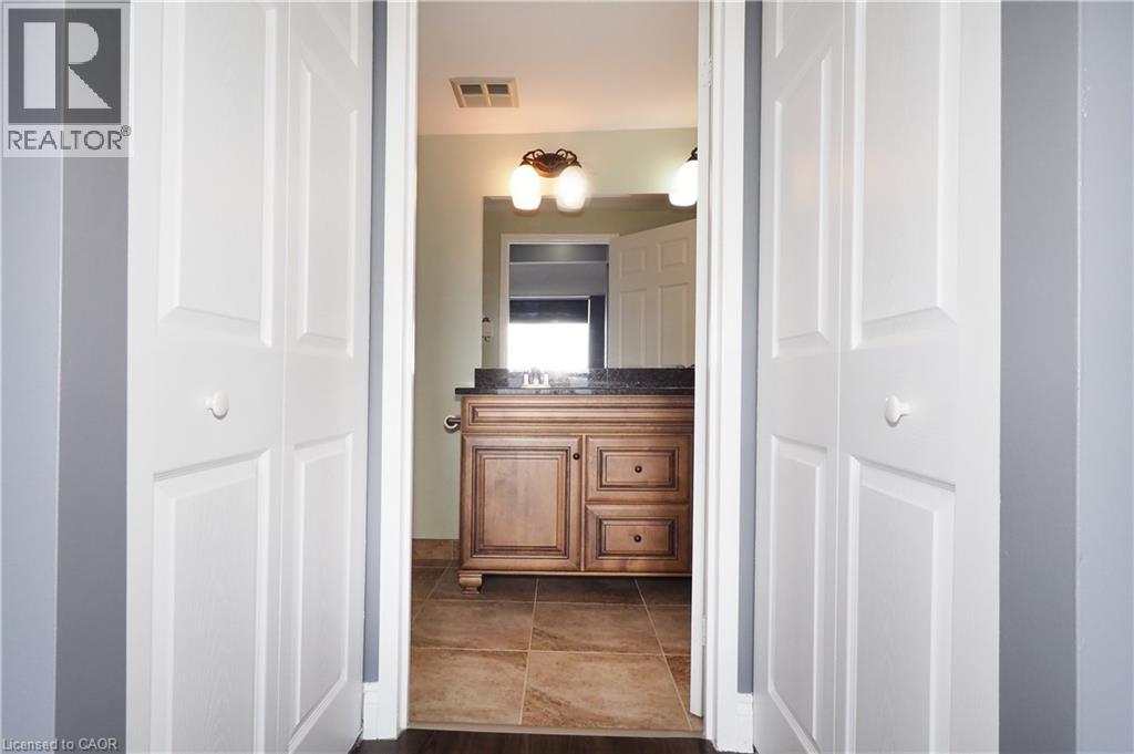 55 Blue Springs Drive Unit# Ph12, Waterloo, Ontario  N2J 4T3 - Photo 27 - 40830418