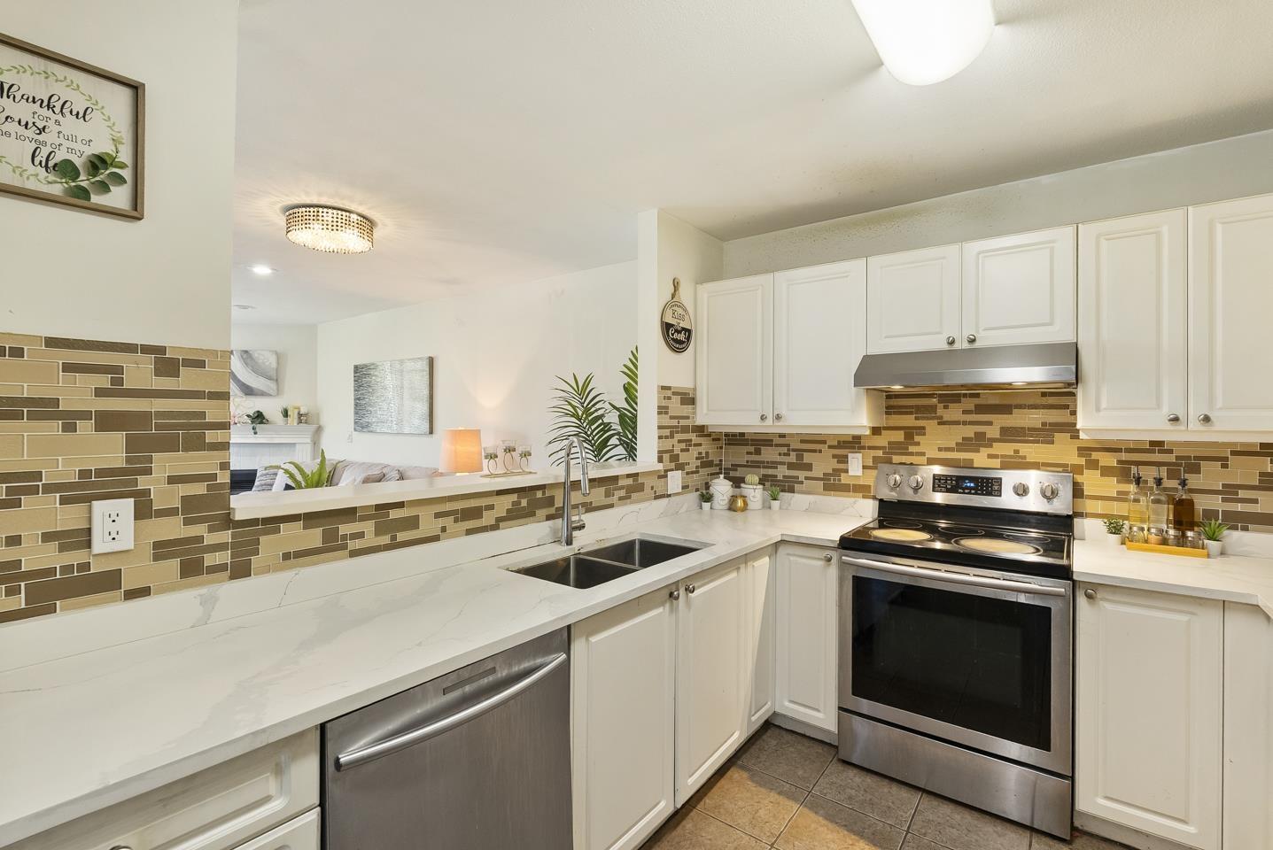 401 13680 84 Avenue, Surrey, British Columbia  V3W 0T6 - Photo 11 - R3154846