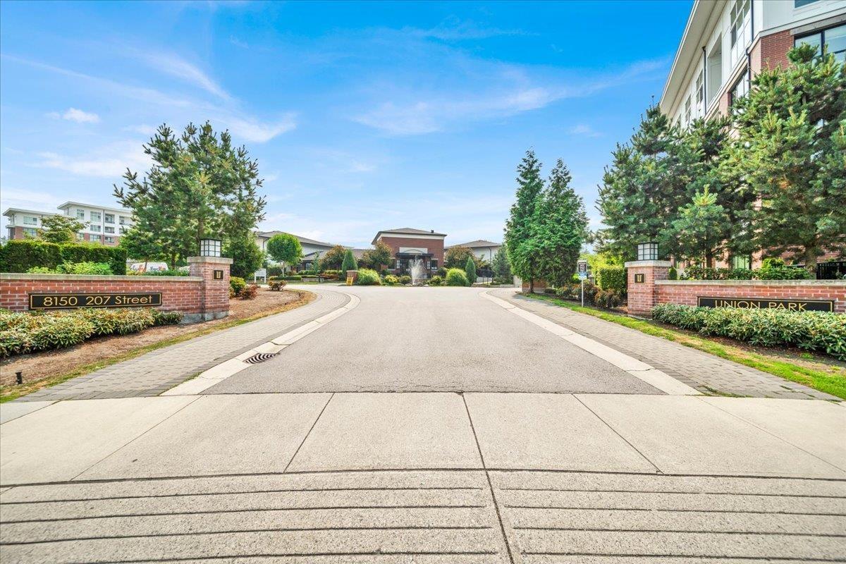 #b208 8150 207 Street, Langley, British Columbia  V2Y 4J3 - Photo 33 - R3154427