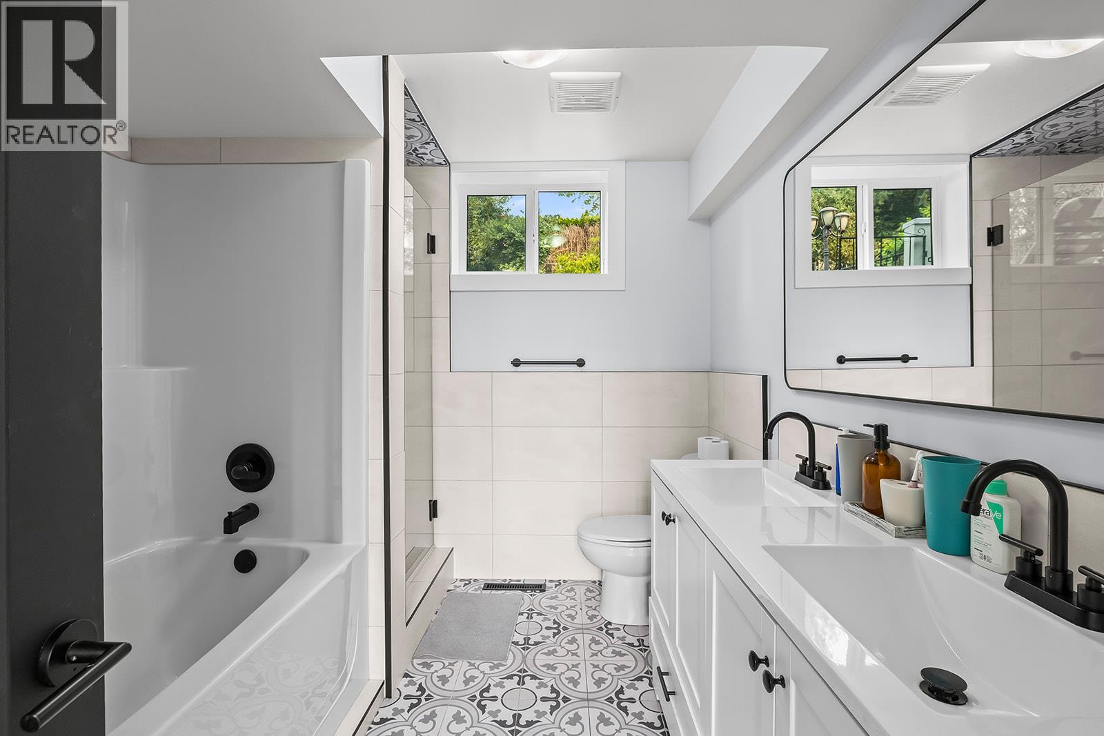 2340 Thacker Drive, West Kelowna, British Columbia  V1Z 1V8 - Photo 36 - 10396919