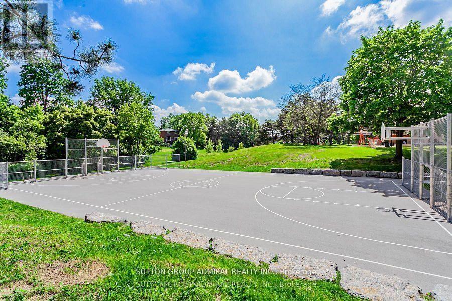 10 Torino Place, Vaughan, Ontario  L4K 2L4 - Photo 49 - N13664388