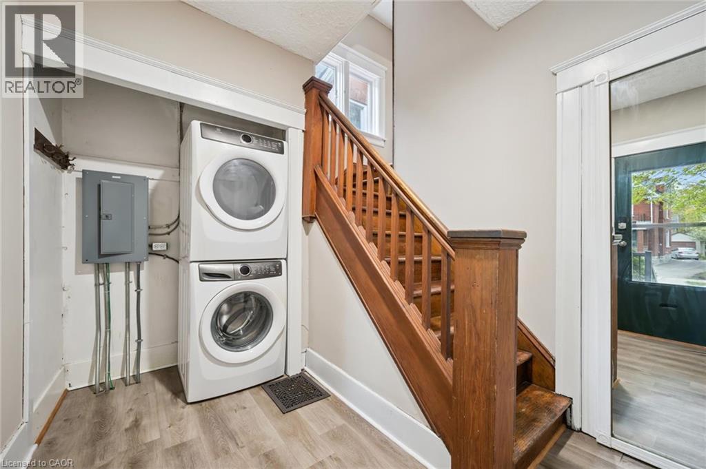 15 Gordon Avenue, Kitchener, Ontario  N2H 1N7 - Photo 6 - 40828830