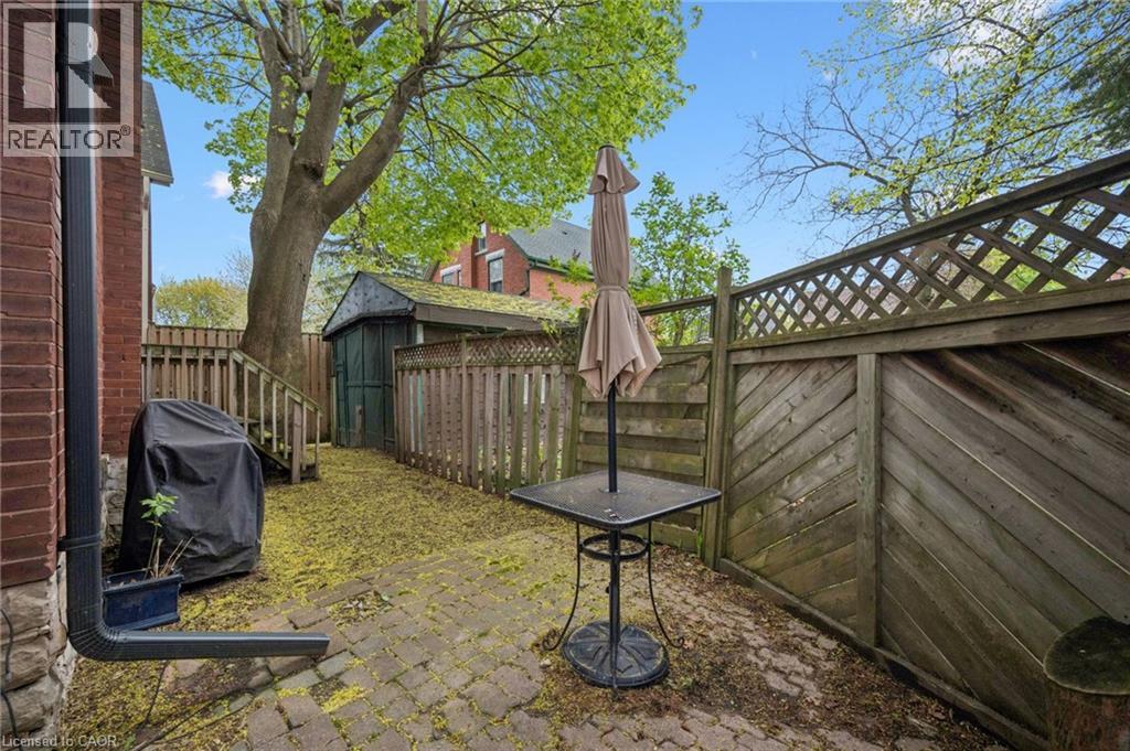 15 Gordon Avenue, Kitchener, Ontario  N2H 1N7 - Photo 39 - 40828830