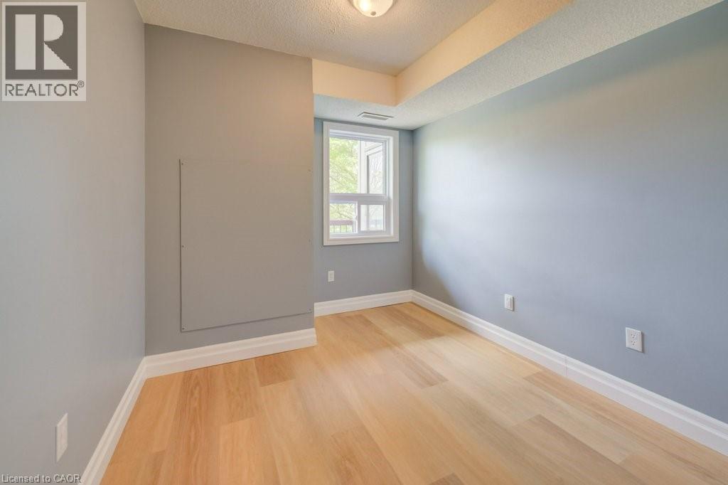 15 Hofstetter Avenue Unit# 221, Kitchener, Ontario  N2A 3Z7 - Photo 29 - 40831256