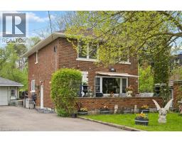 786 S STIRLING Avenue S, Kitchener, Ontario