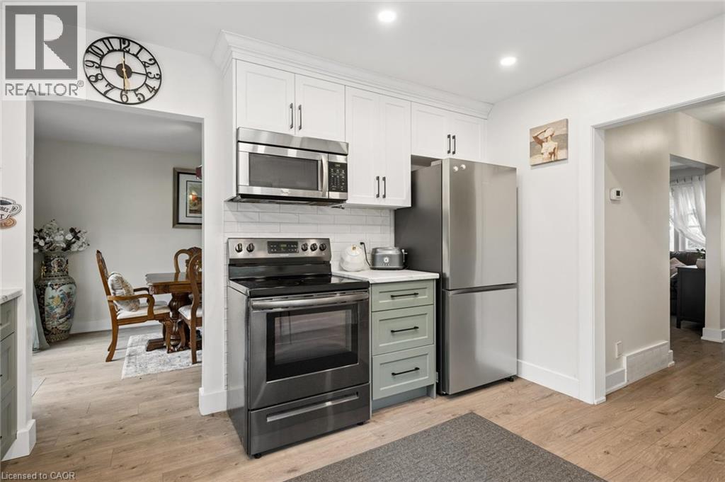 786 S Stirling Avenue S, Kitchener, Ontario  N2M 3K3 - Photo 18 - 40831433