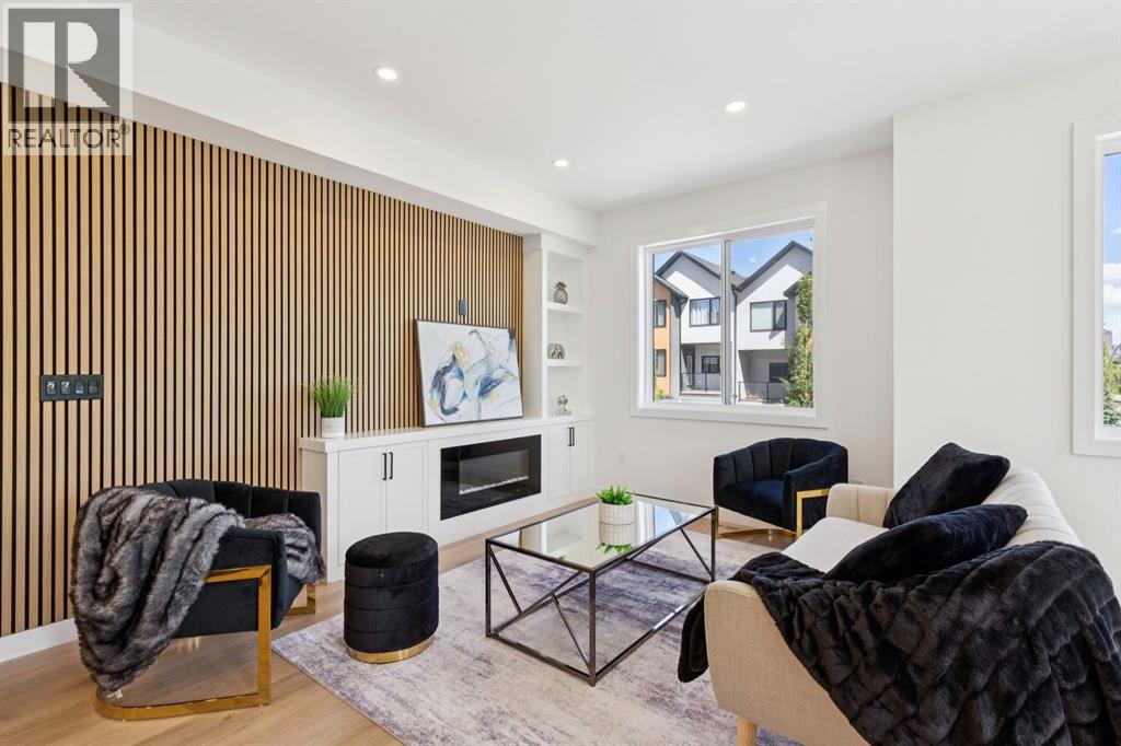 2402 Westmount Road NW, Calgary, Alberta  T2N 3N8 - Photo 13 - A2319590
