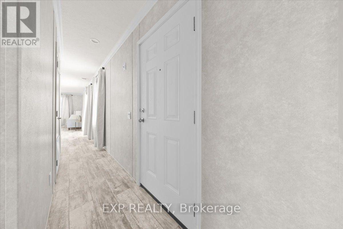 35 Vanier Road, Ottawa, Ontario K2H 7P6 - Photo 6 - X13664618