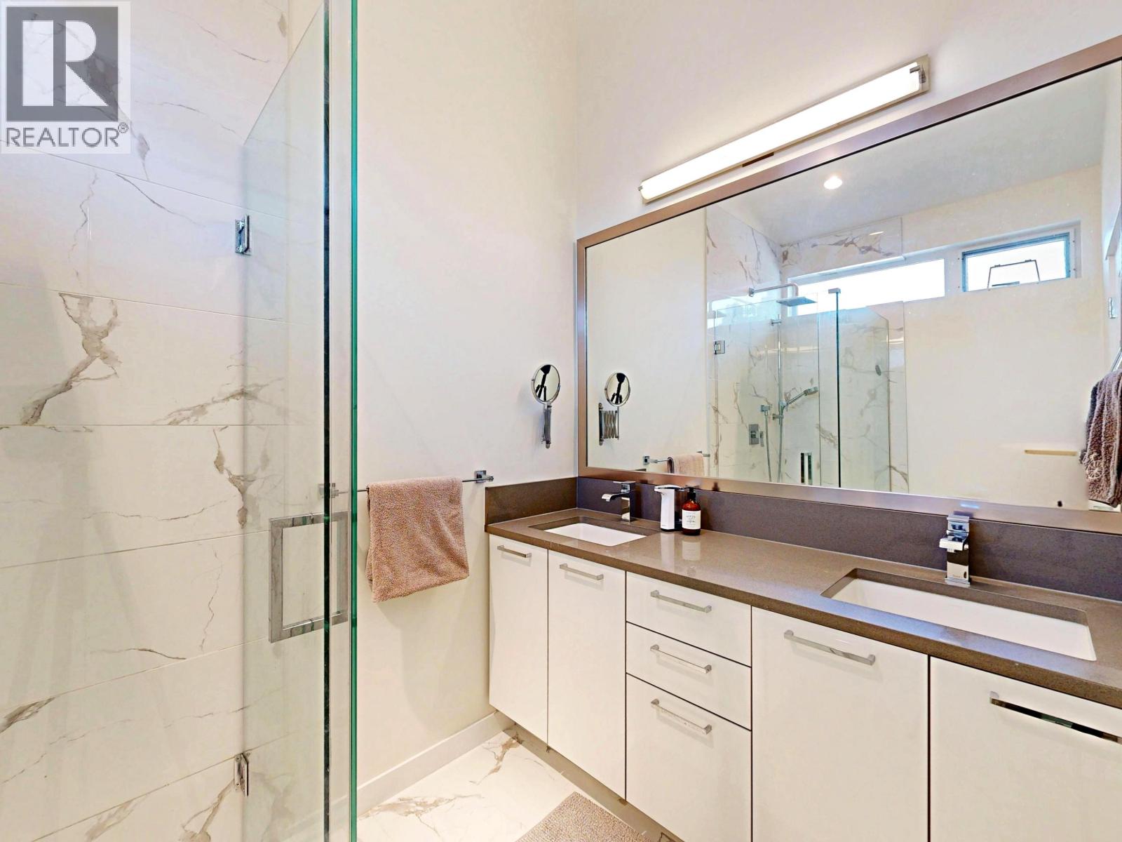 4527 Earles Street, Vancouver, British Columbia  V5R 3R1 - Photo 24 - R3154898