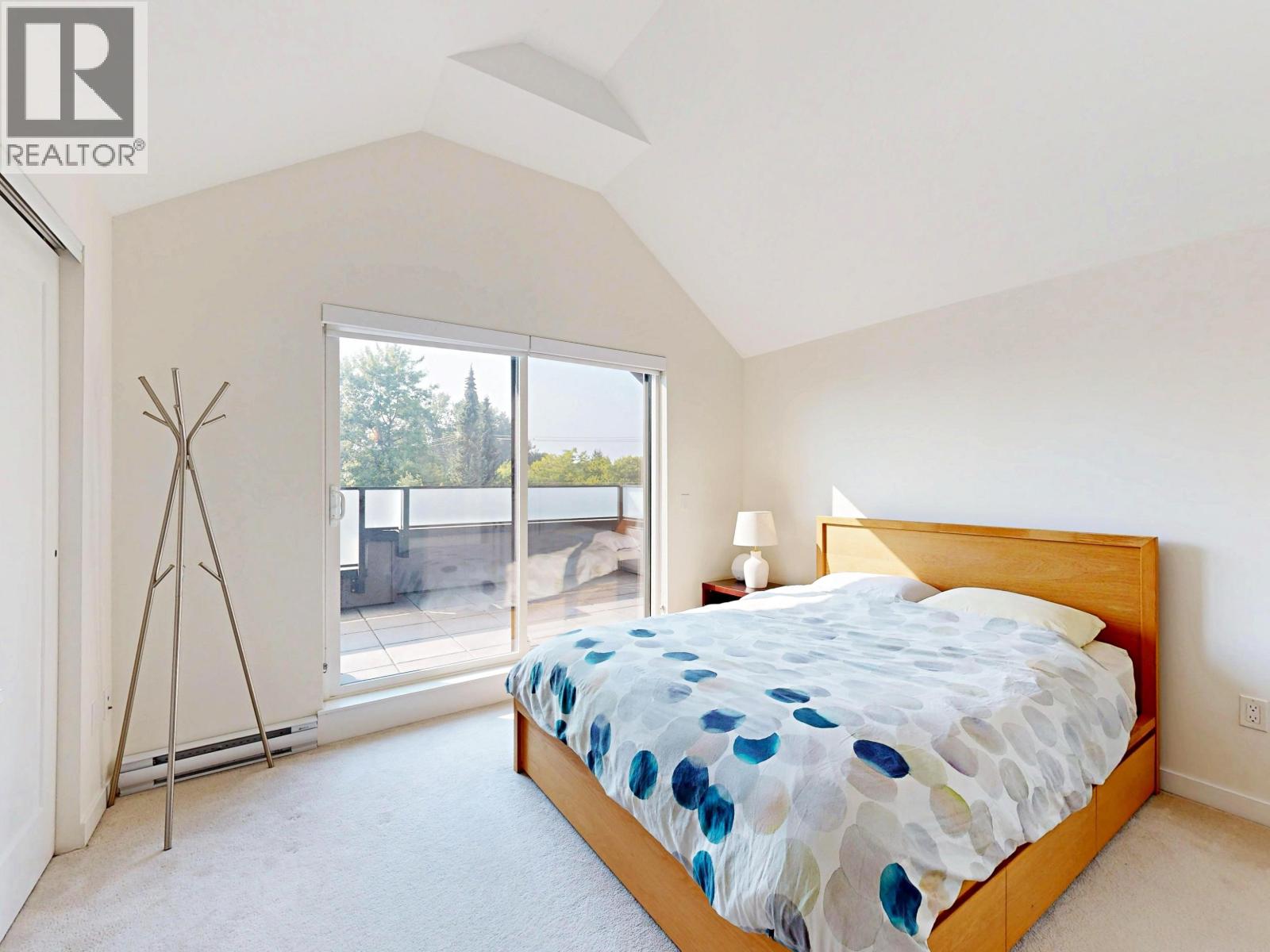 4527 Earles Street, Vancouver, British Columbia  V5R 3R1 - Photo 31 - R3154898
