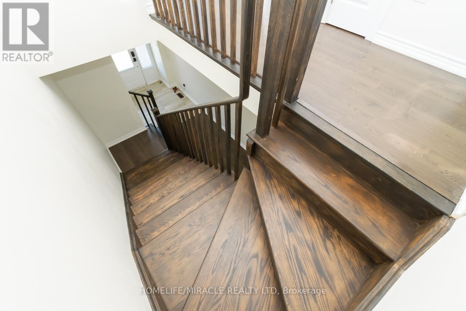 34 Valleybrook Road, Barrie, Ontario  L9J 0L4 - Photo 20 - S13664538